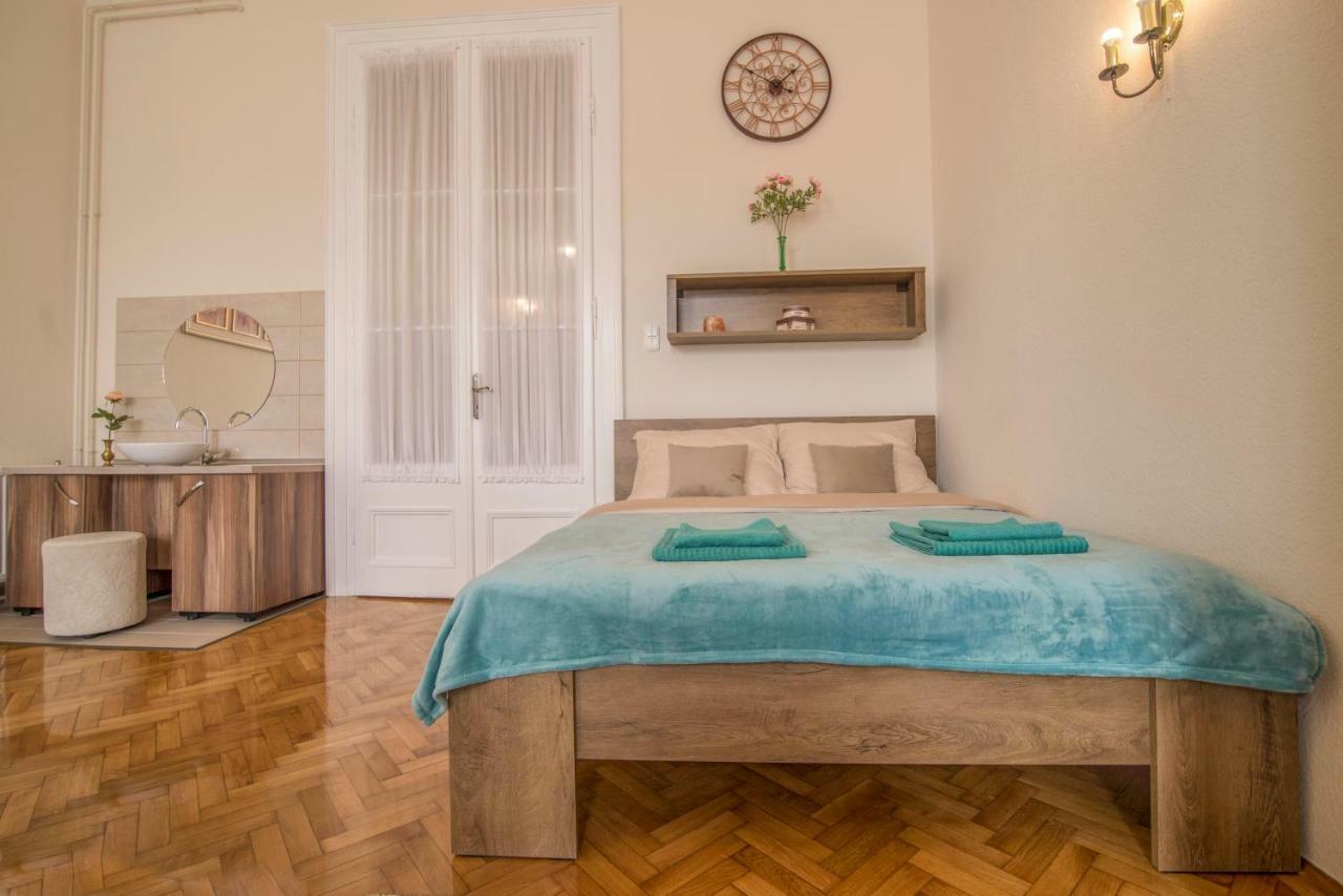 Suzy Apartman Eger Exterior foto